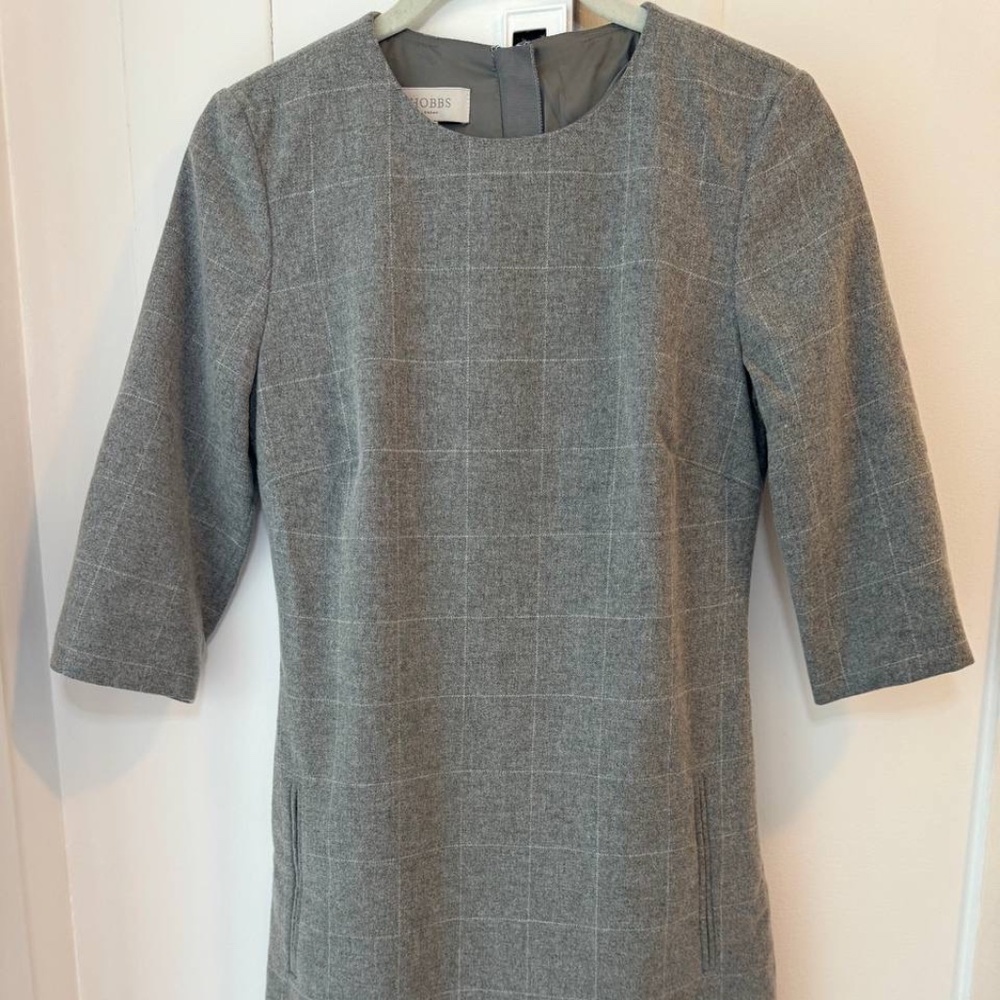 Timeless Elegance Meets Effortless Sophistication – Hobbs Tailored Dress